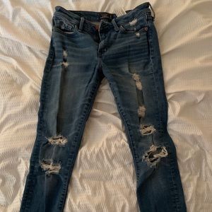 Ripped Skinny Jeans